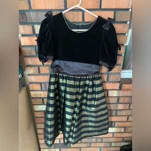 Vintage Women’s Striped Dress